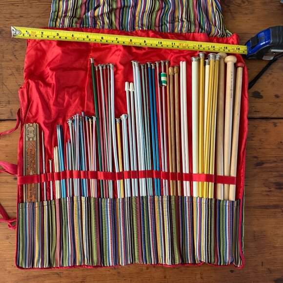 Vintage Assorted Knitting Needle Set With Fabric Case - Picture 2 of 5